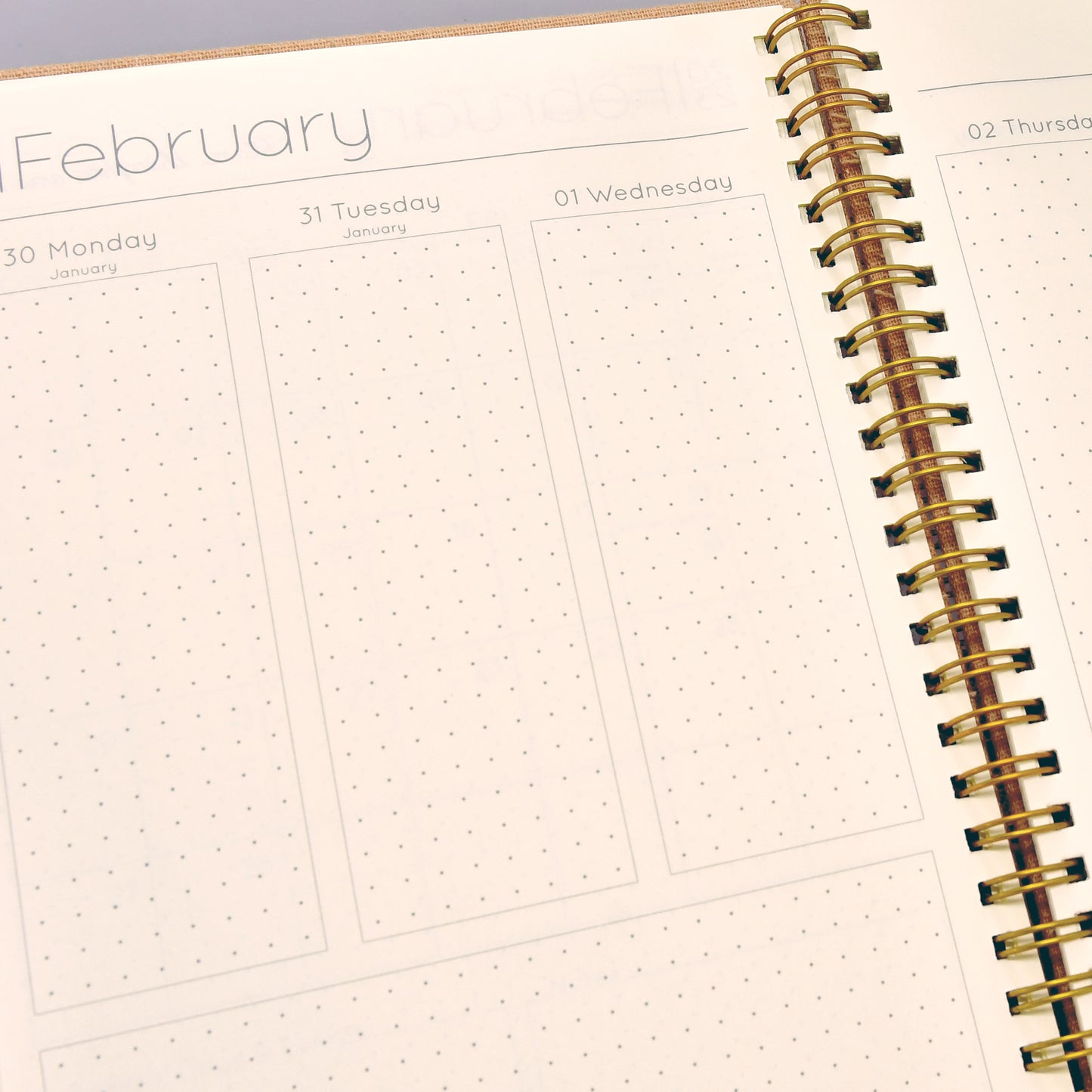 2023 Weekly Planner in Professional Black