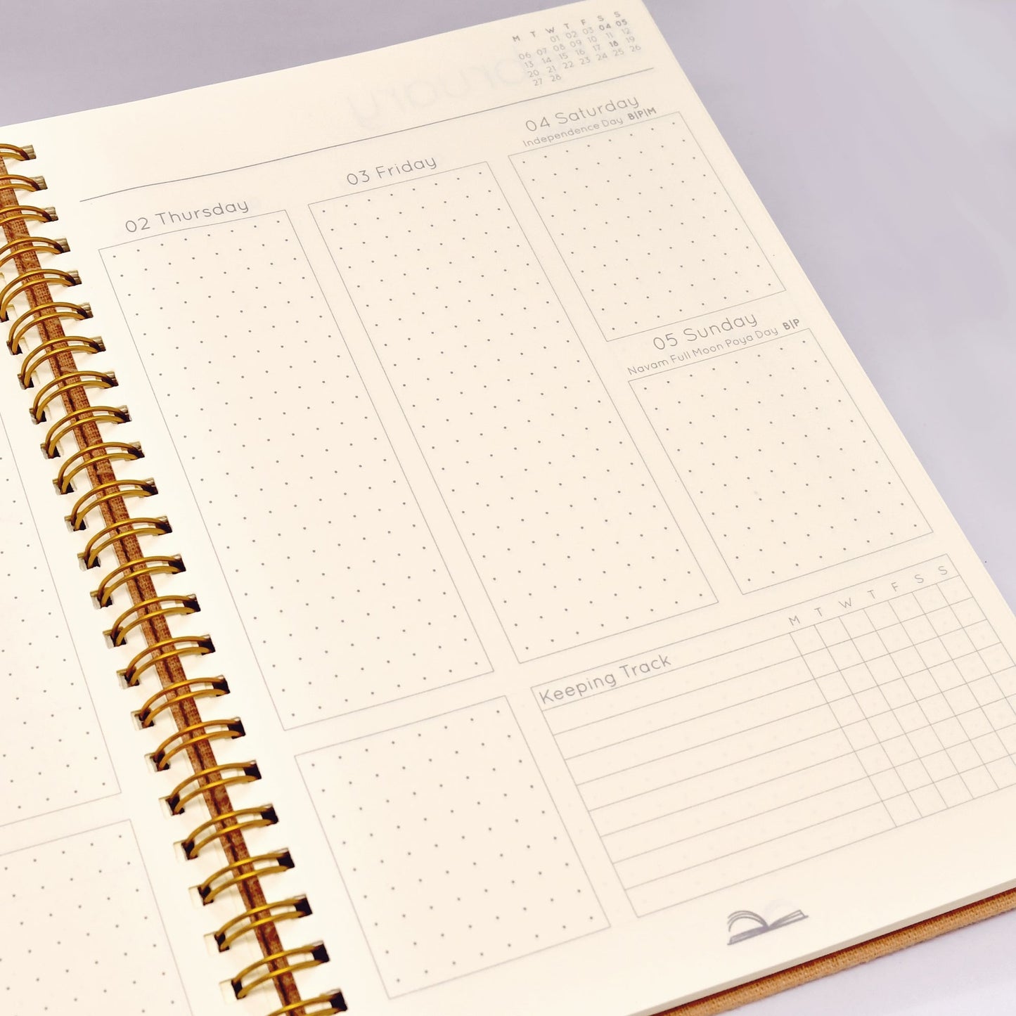 2023 Weekly Planner in Island Night